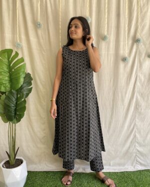 Black stripe A line kurta set