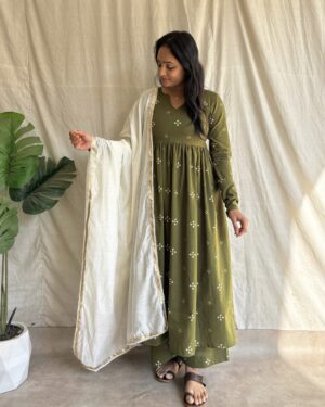 Mehendi cotton bandhani printed suit set