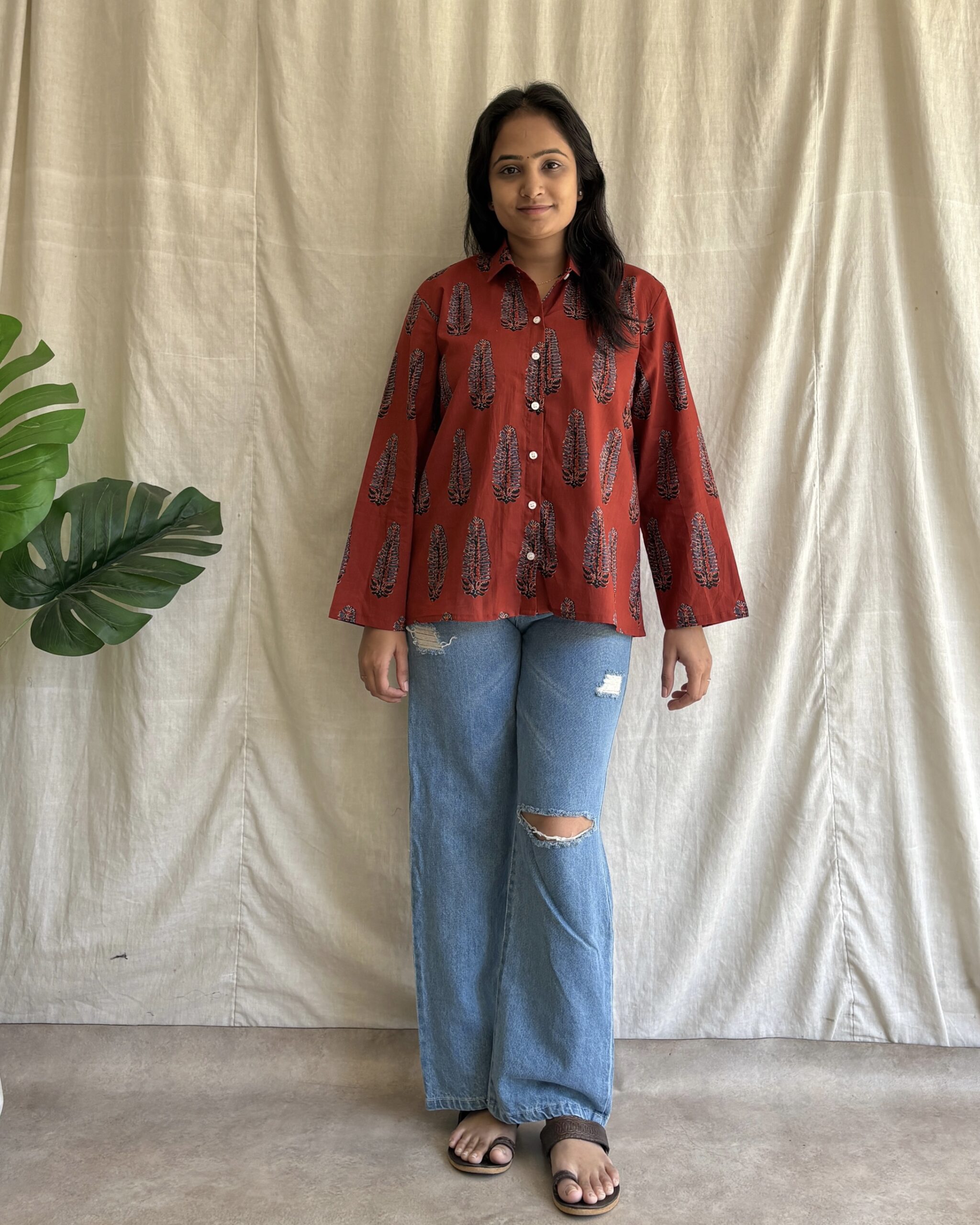 Maroon cotton printed shirt