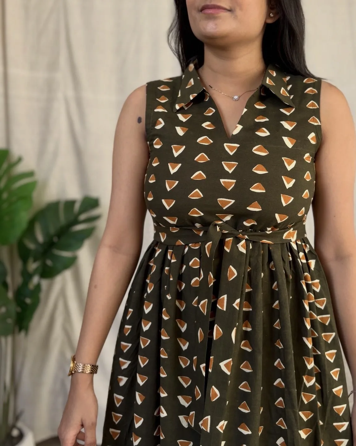 Green cotton quirky maxi dress - Image 4