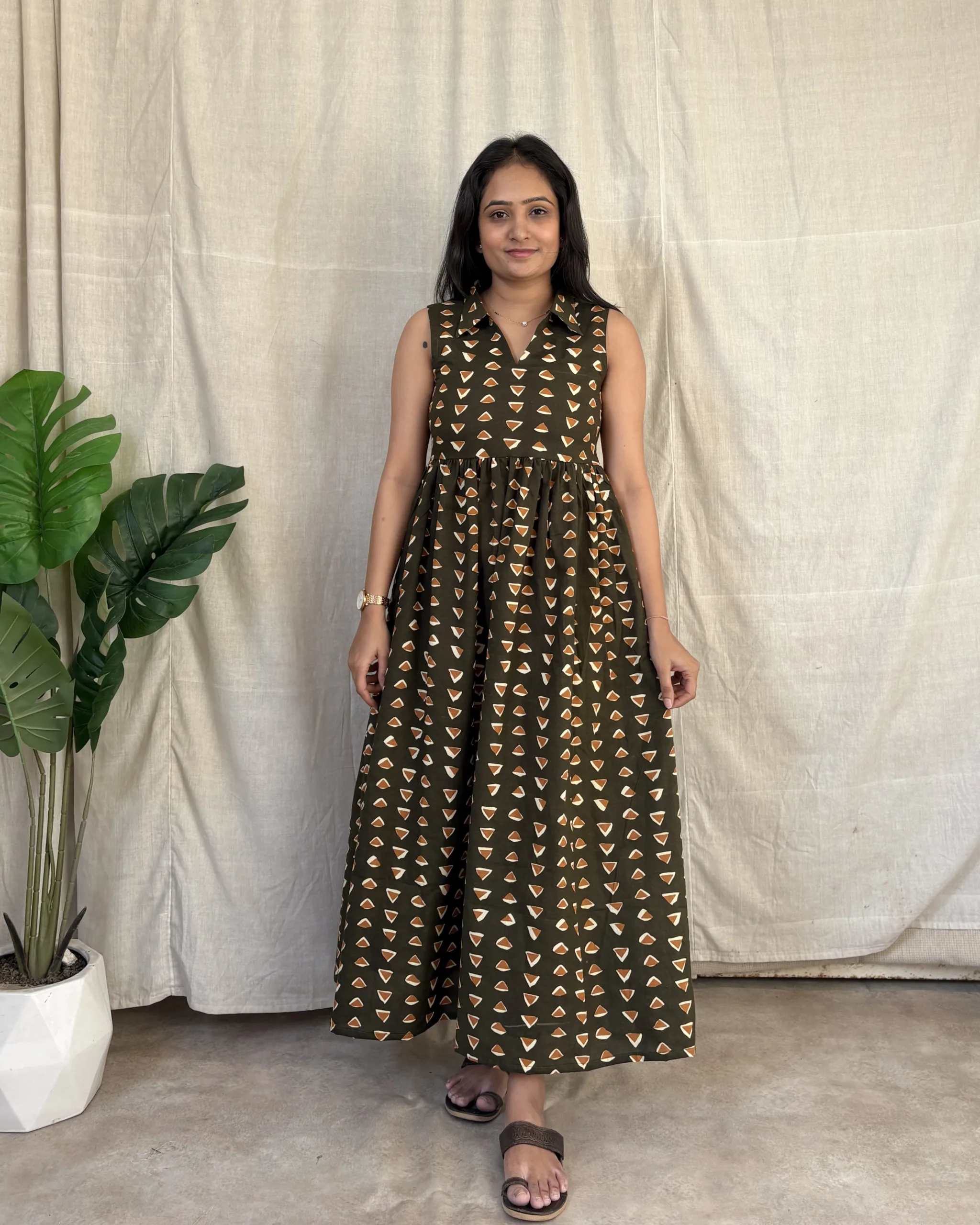 Green cotton quirky maxi dress - Image 3