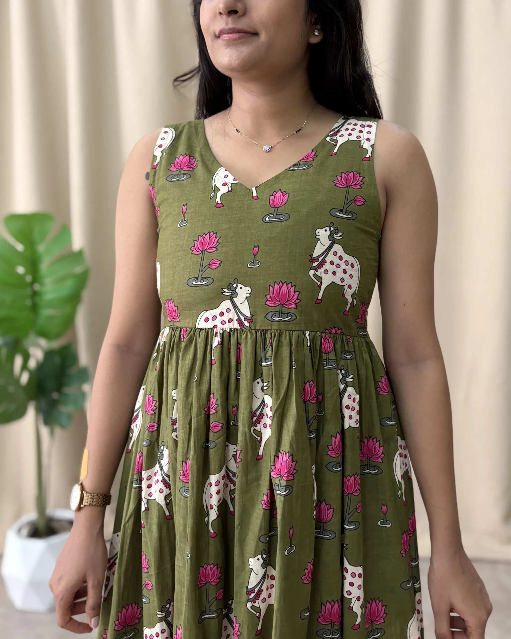 Mehendi green pichwai print cotton maxi dress - Image 4